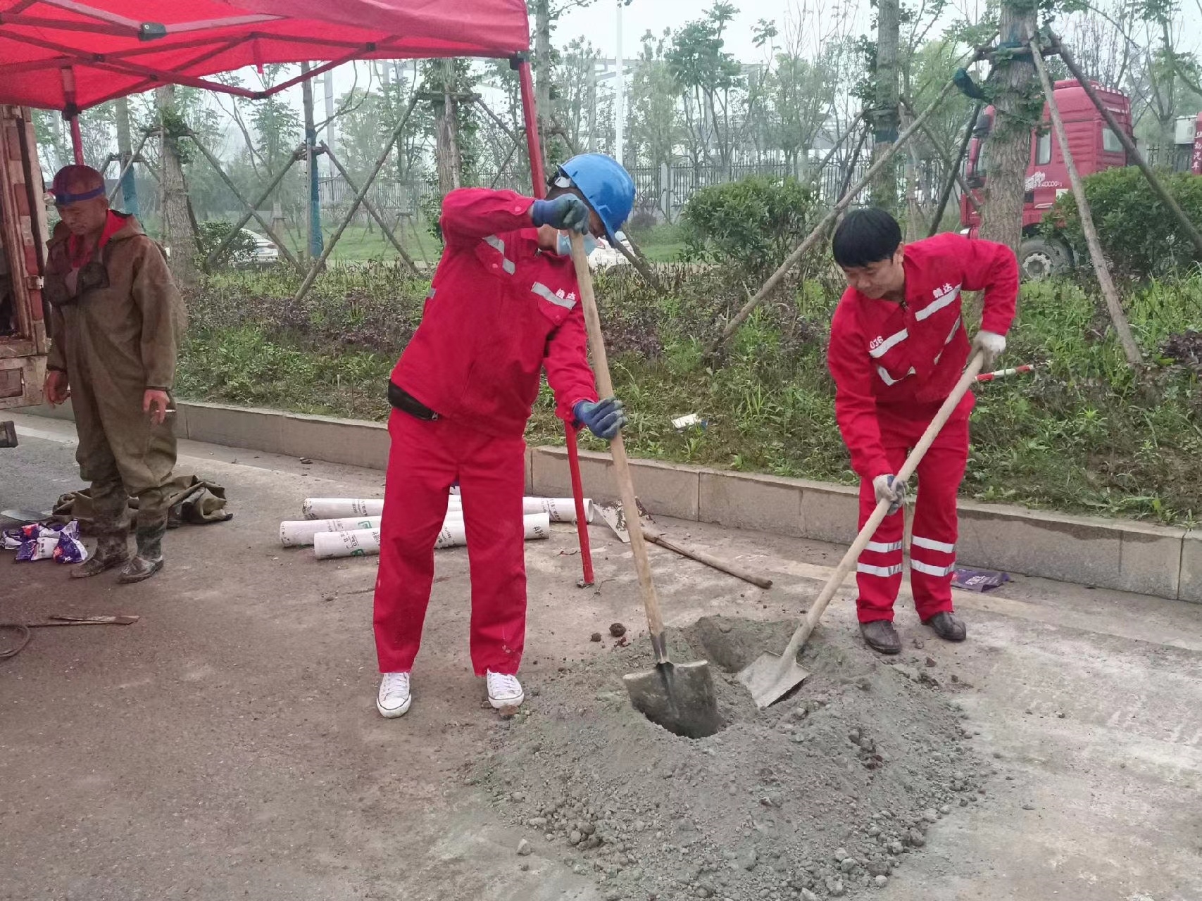 衡东管道疏通哪家好】及时进行市政管道清淤